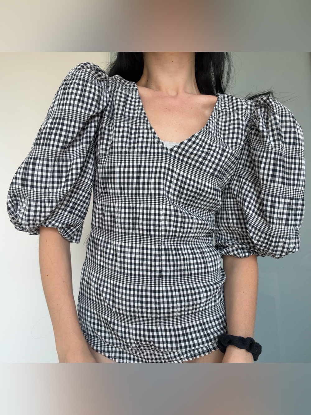 Witchery Black & White Gingham Puff-Sleeve Top